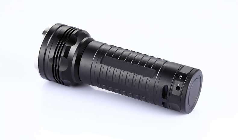 1577506097646916.jpg 手電筒廠家